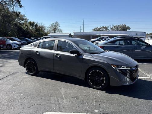 Gun Metallic 2026 Nissan Sentra SR