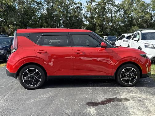 2024 Kia Soul EX