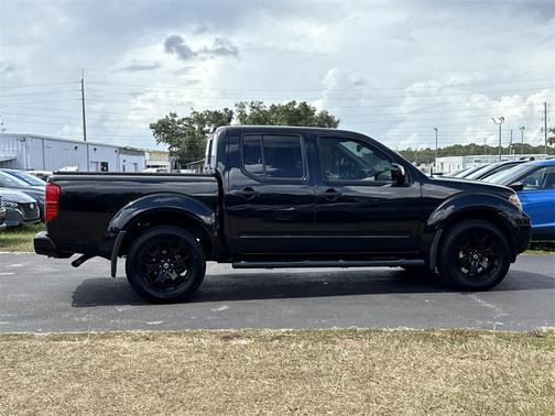 2021 Nissan Frontier SV
