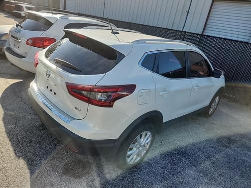 2021 Nissan Rogue Sport SV