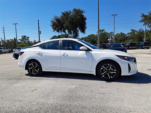 2025 Nissan Sentra SV