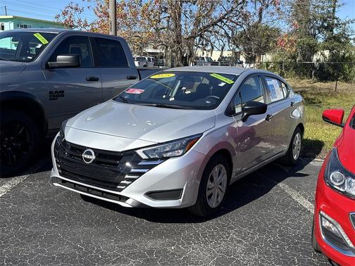 2025 Nissan Versa 1.6 S