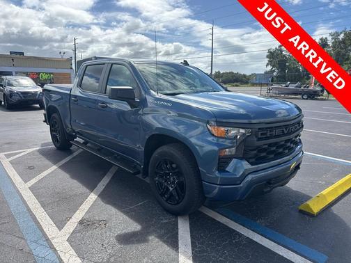 2024 Chevrolet Silverado 1500 Custom