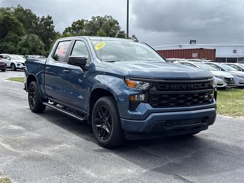 2024 Chevrolet Silverado 1500 Custom
