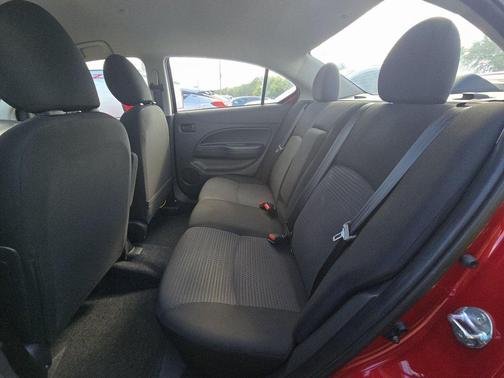 2024 Mitsubishi Mirage G4 LE