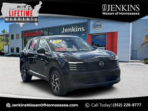 2025 Nissan Kicks SV