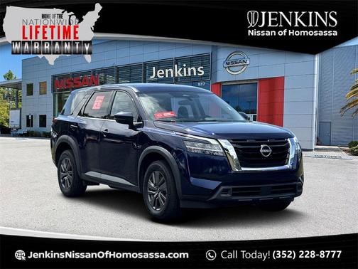 2022 Nissan Pathfinder S 4WD