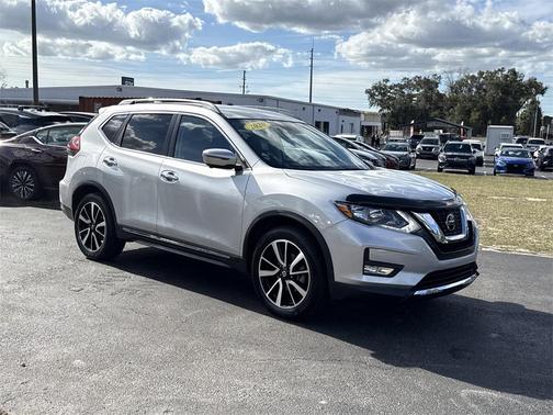 2020 Nissan Rogue SL