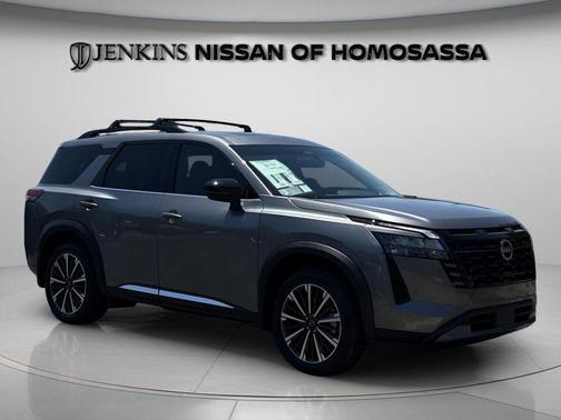 Gun Metallic 2026 Nissan Pathfinder Platinum