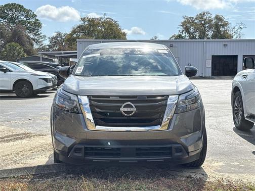 2024 Nissan Pathfinder S 4WD