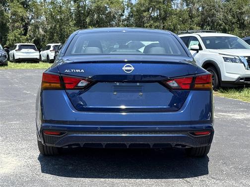 2024 Nissan Altima S FWD