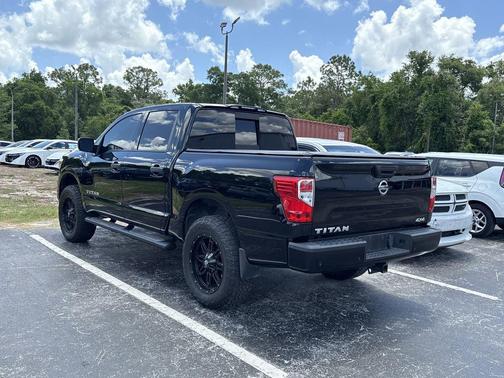Super Black 2021 Nissan Titan S
