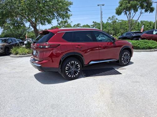 2025 Nissan Rogue Platinum
