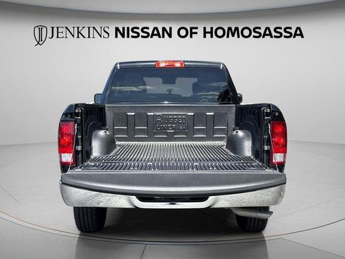 Diamond Black Crystal Pearlcoat 2024 RAM 1500 Classic SLT