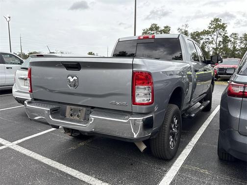 2021 RAM 2500 Tradesman Crew Cab 4x4 6'4' Box