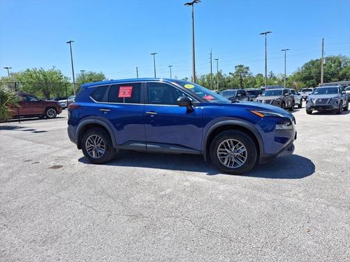 2022 Nissan Rogue S