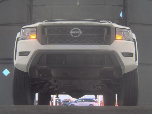 2023 Nissan Frontier S