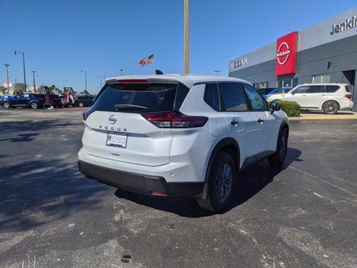 2025 Nissan Rogue S
