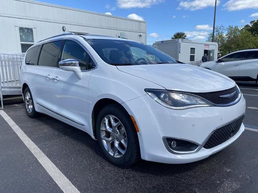 2017 Chrysler Pacifica Limited