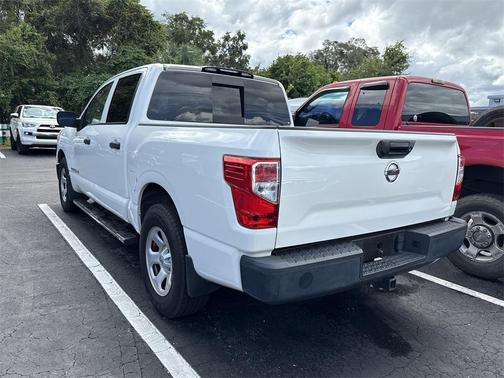 2017 Nissan Titan S