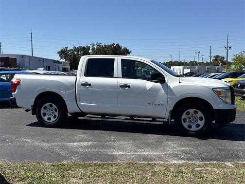 2017 Nissan Titan S