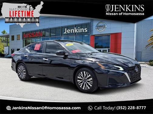 2023 Nissan Altima 2.5 SV