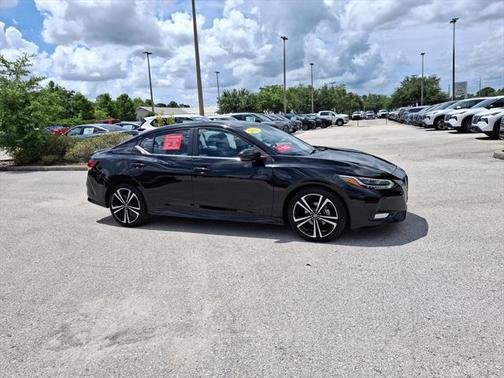 2022 Nissan Sentra SR
