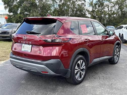2022 Nissan Rogue SV