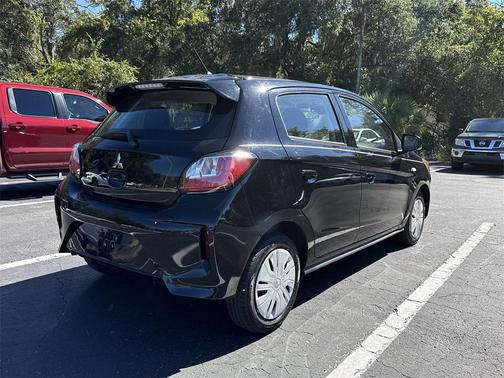 2024 Mitsubishi Mirage ES