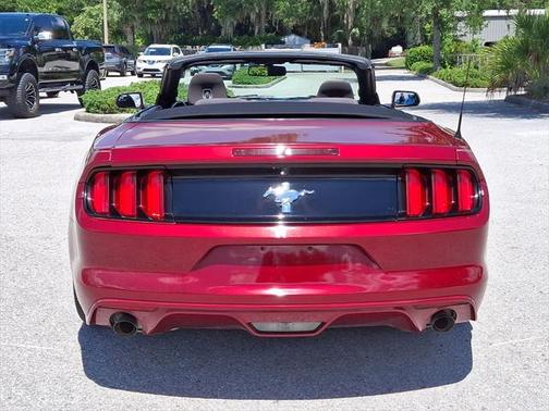 2015 Ford Mustang V6