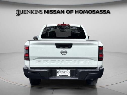 Glacier White 2024 Nissan Frontier S