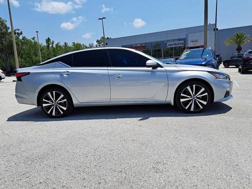 2022 Nissan Altima Platinum Intelligent AWD