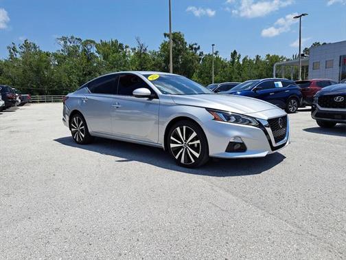 2022 Nissan Altima Platinum Intelligent AWD
