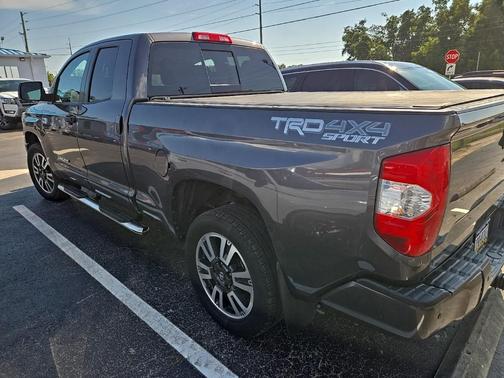 2018 Toyota Tundra SR5