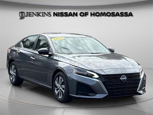 2025 Nissan Altima S FWD