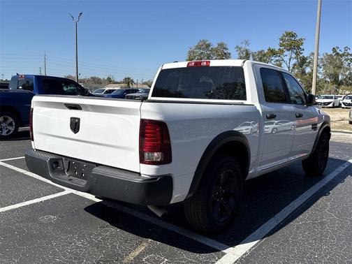 2024 RAM 1500 Classic Warlock Crew Cab 4x2 5'7' Box