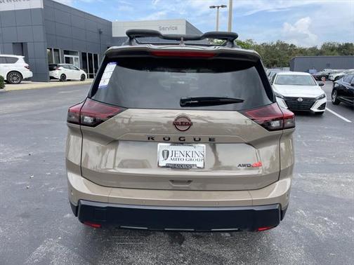 2025 Nissan Rogue Rock Creek