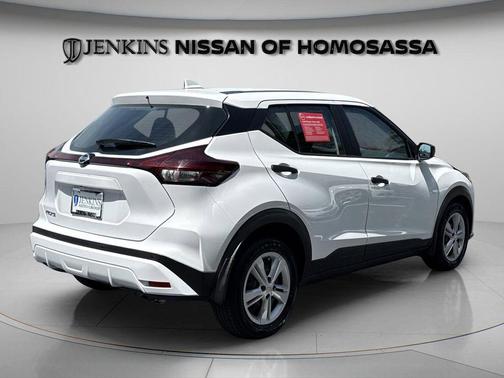 Fresh Powder 2021 Nissan Kicks S