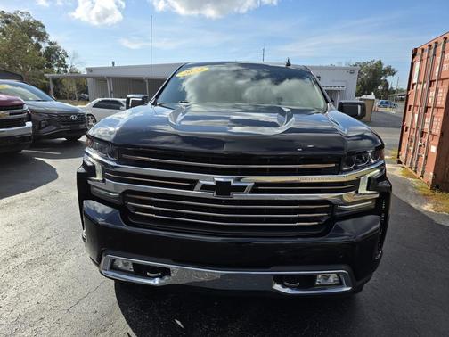 2022 Chevrolet Silverado 1500 High Country