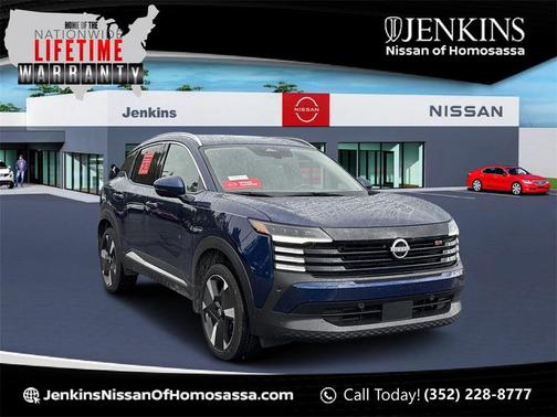 2025 Nissan Kicks SR