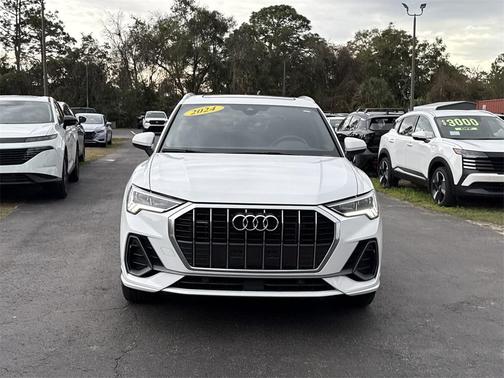 2024 Audi Q3 Premium 45 TFSI S line quattro Tiptronic