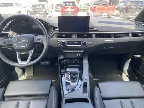 2024 Audi A4 45 S line Premium Plus