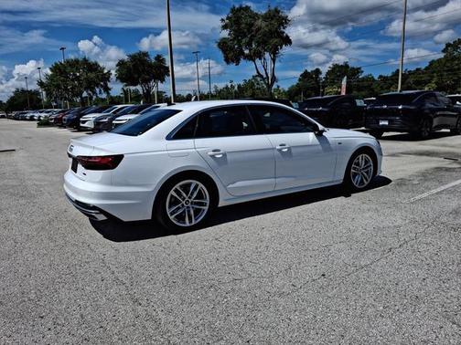 2024 Audi A4 45 S line Premium Plus