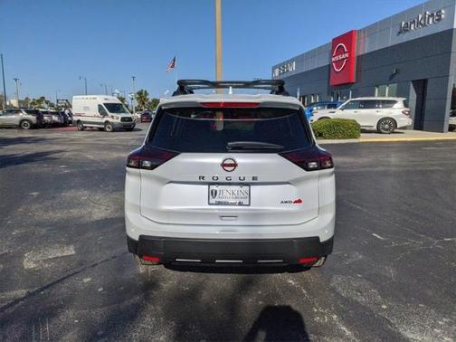 2025 Nissan Rogue Rock Creek
