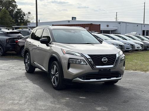 2021 Nissan Rogue Platinum