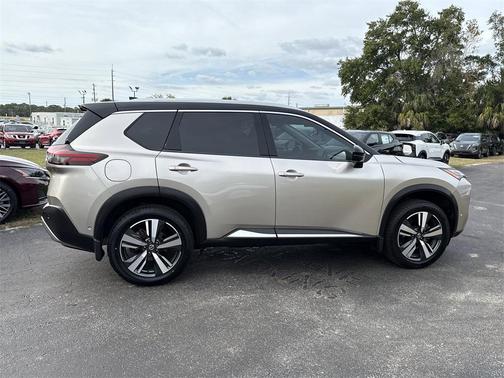 2021 Nissan Rogue Platinum