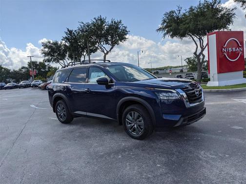 2025 Nissan Pathfinder SV FWD
