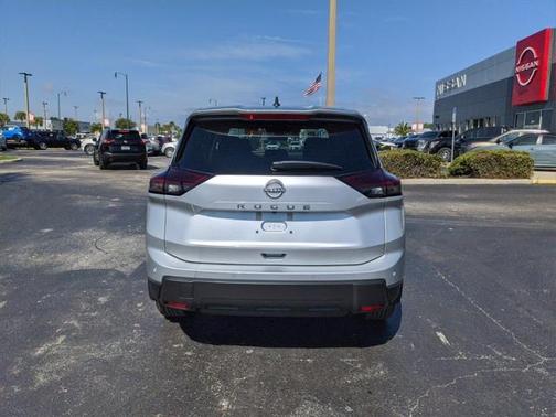 2025 Nissan Rogue S