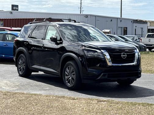 2025 Nissan Pathfinder SV FWD