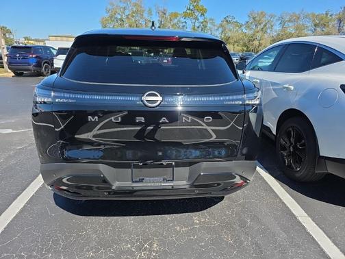 2025 Nissan Murano SV